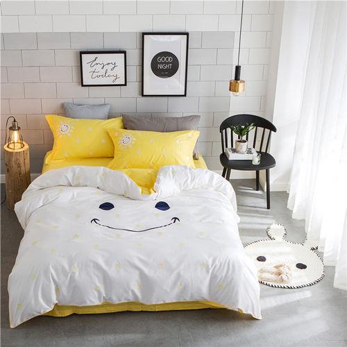 Smiling face duvet cover bedding set